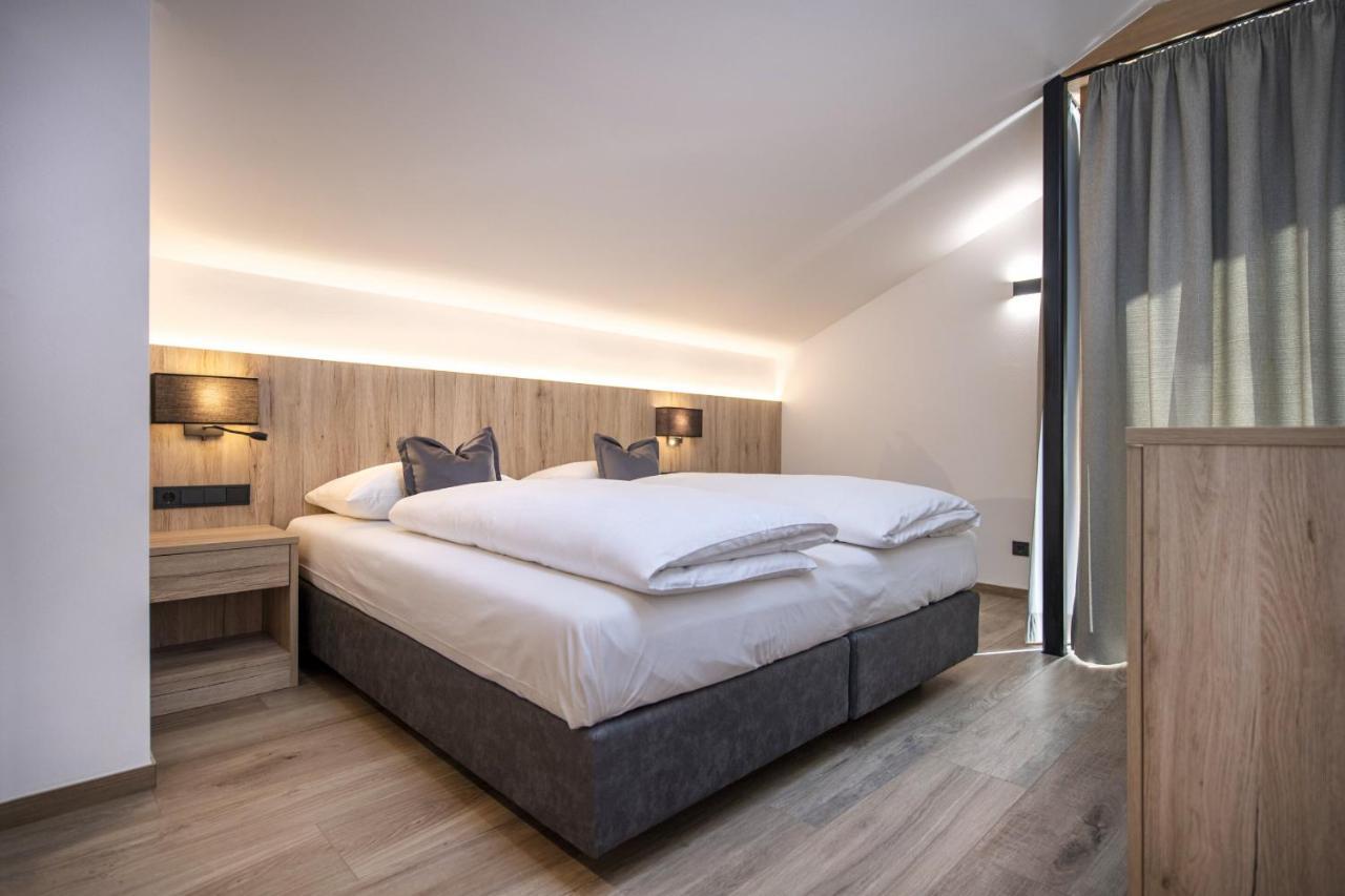 אורטיסיי Apartments Dami מראה חיצוני תמונה